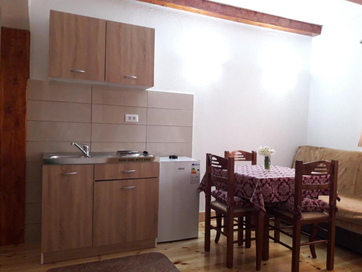 Domacinstvo Krstajic - Rural Holiday Žabljak Esterno foto